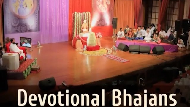 Jhule Mahavirji Khele Mahavirji 